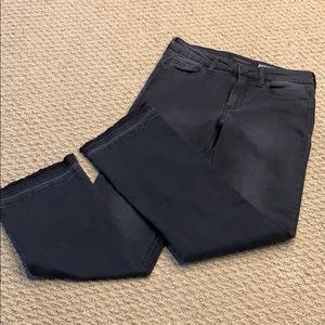 Aeropostalé black cropped skinny kick jeans Size 2